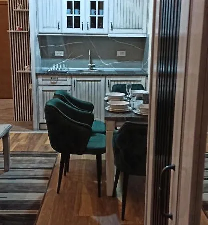 Jasmin President Kop